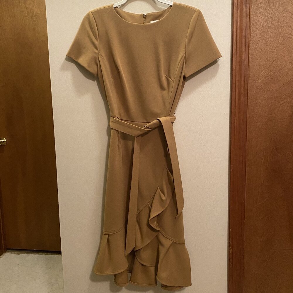 Calvin Klein Women's Short Sleeve Boat Neck Tan Wrap Tie Ruffle Dress Size 2